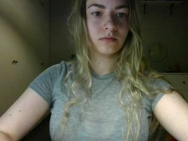 RosieJune live cam on BongaCams