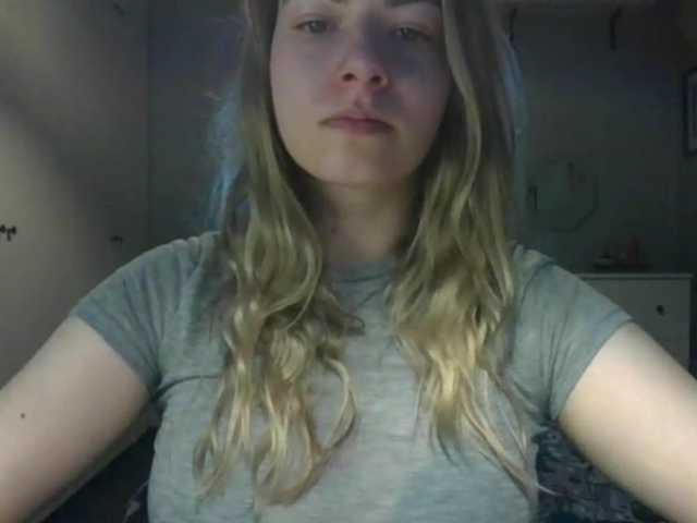 RosieJune live cam on BongaCams