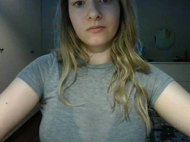 RosieJune live cam on BongaCams