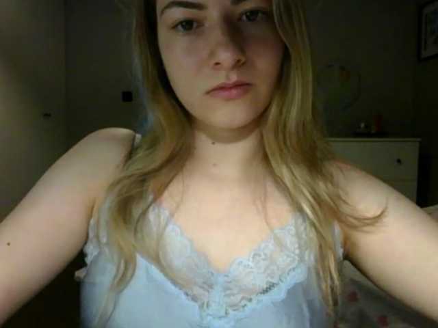 RosieJune live cam on BongaCams