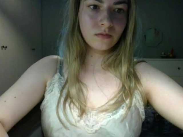 RosieJune live cam on BongaCams