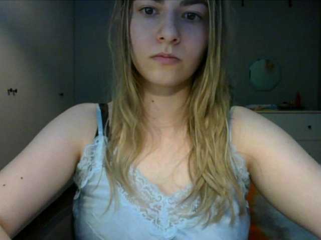 RosieJune live cam on BongaCams