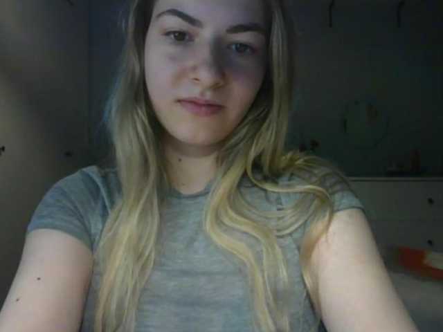 RosieJune live cam on BongaCams