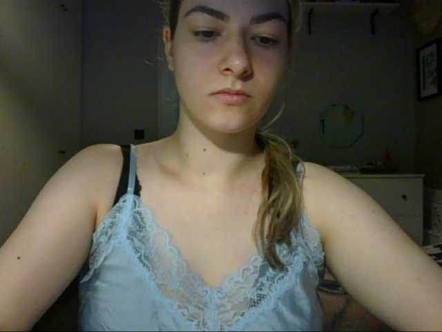 RosieJune live cam on BongaCams