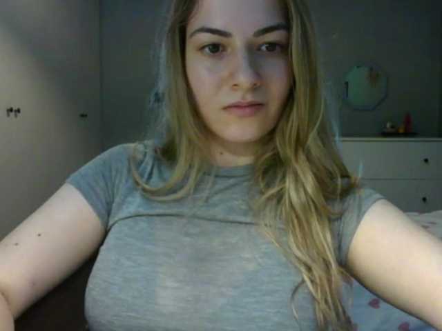 RosieJune live cam on BongaCams