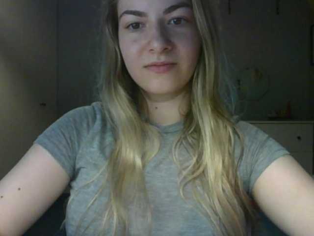 RosieJune live cam on BongaCams
