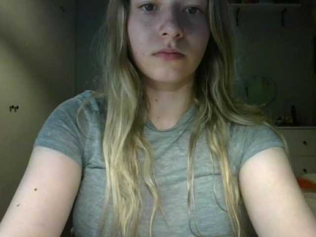 RosieJune live cam on BongaCams