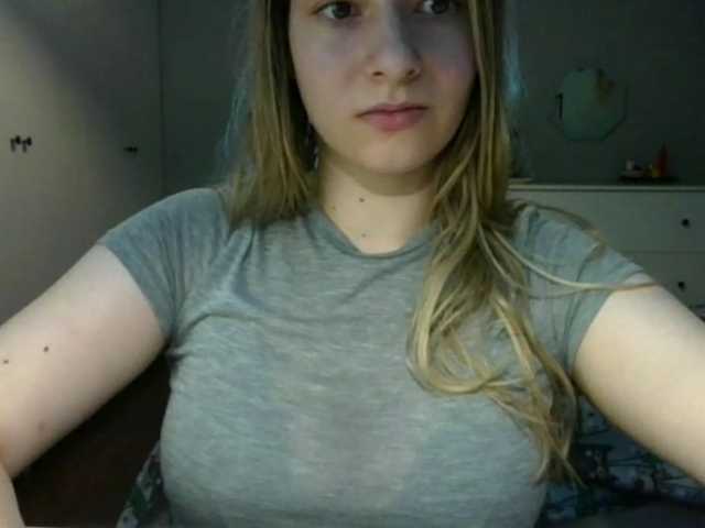 RosieJune live cam on BongaCams