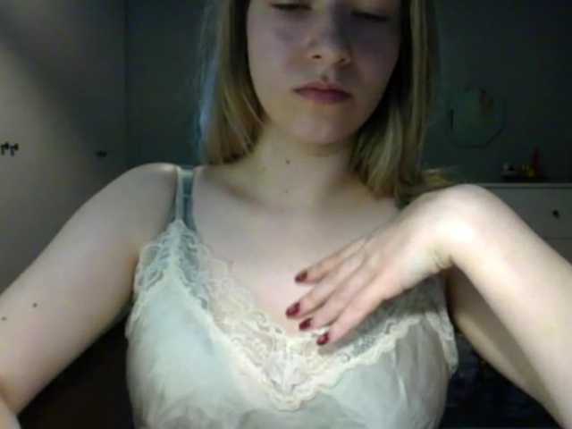 RosieJune live cam preview