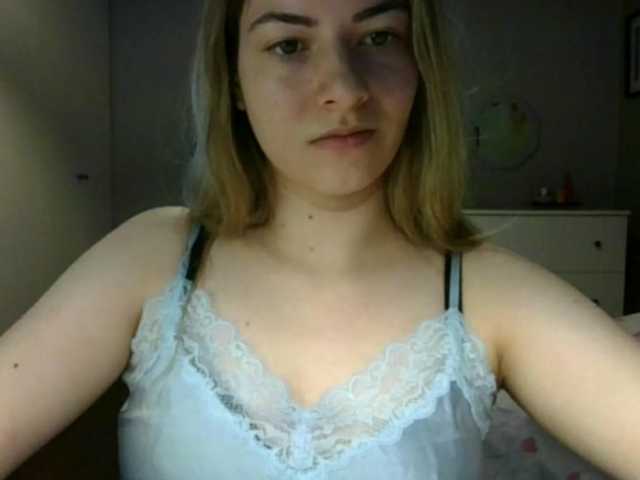 RosieJune live cam on BongaCams