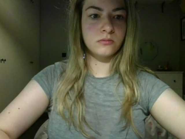RosieJune live cam on BongaCams