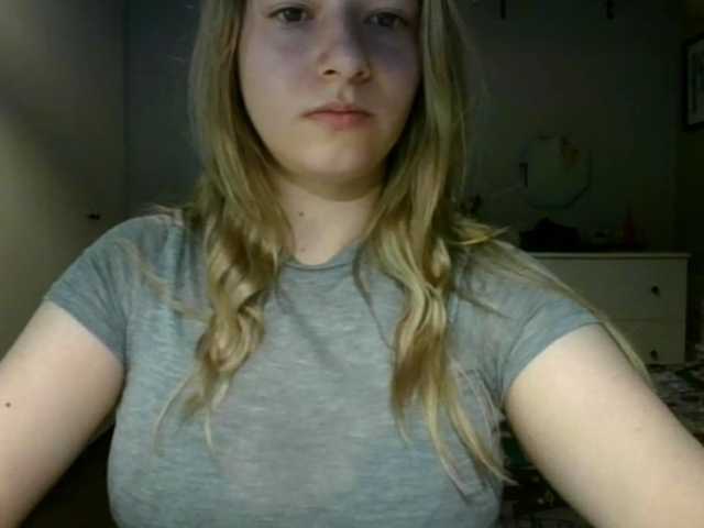 RosieJune live cam on BongaCams