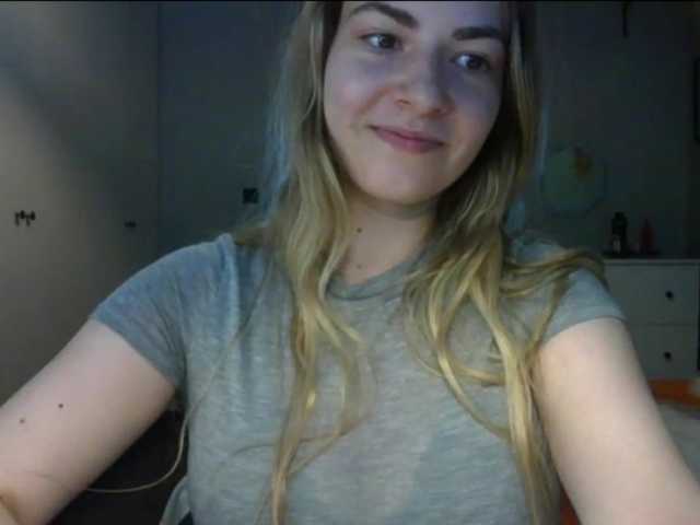 RosieJune live cam on BongaCams