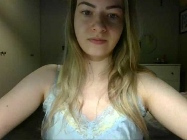 RosieJune live cam on BongaCams