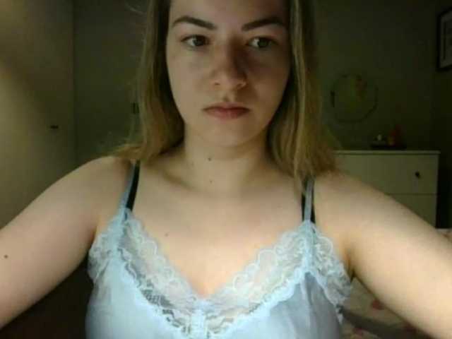 RosieJune live cam on BongaCams