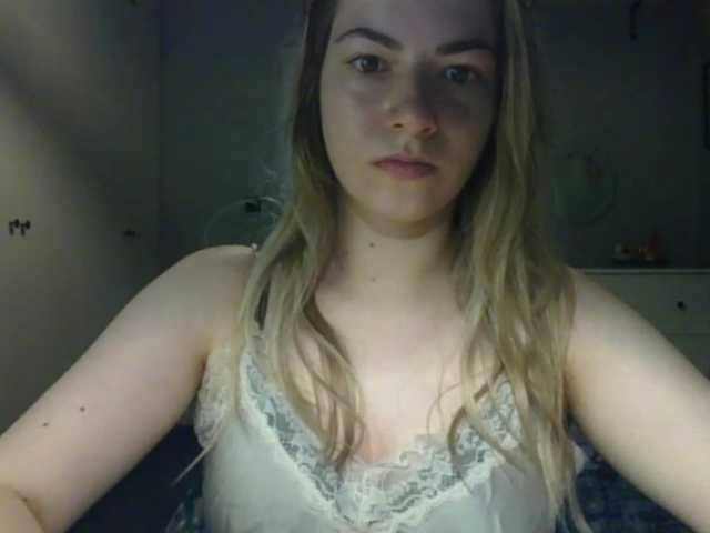 RosieJune live cam preview
