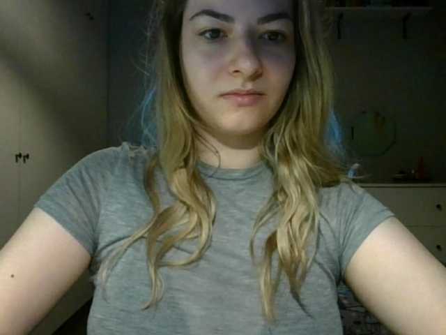 RosieJune live cam on BongaCams