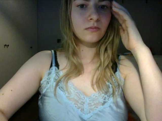 RosieJune live cam on BongaCams