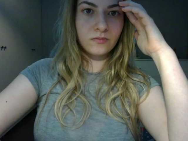 RosieJune live cam on BongaCams