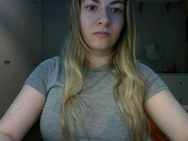 RosieJune live cam on BongaCams