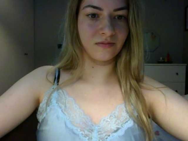 RosieJune live cam on BongaCams