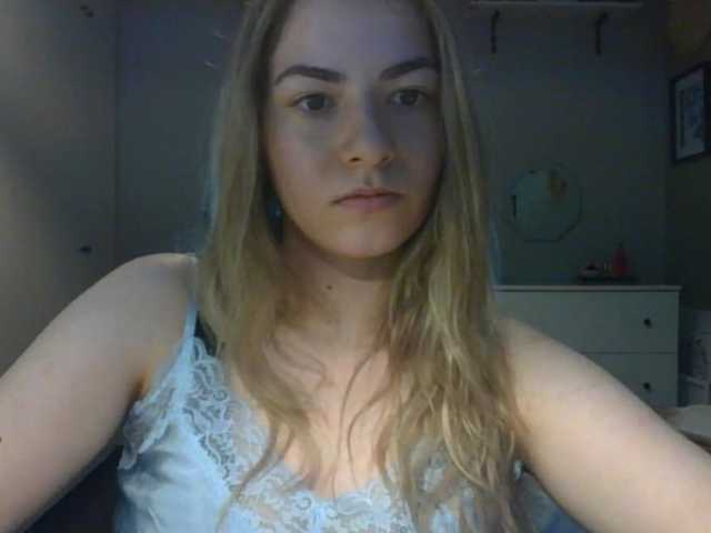 RosieJune live cam on BongaCams