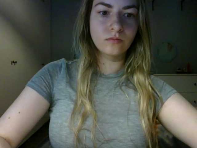 RosieJune live cam on BongaCams