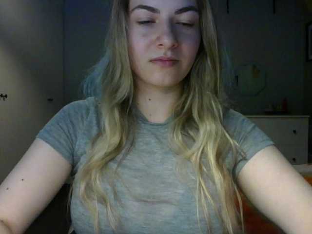 RosieJune live cam on BongaCams