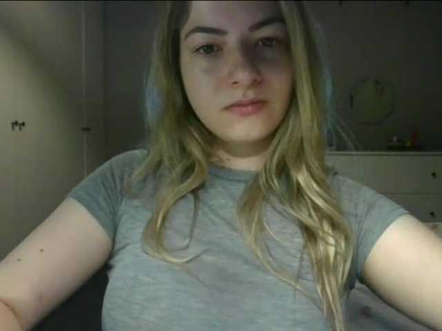 RosieJune live cam on BongaCams