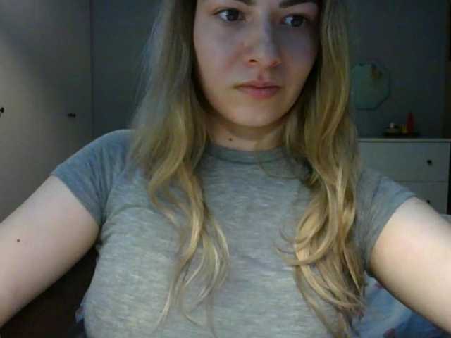 RosieJune live cam on BongaCams