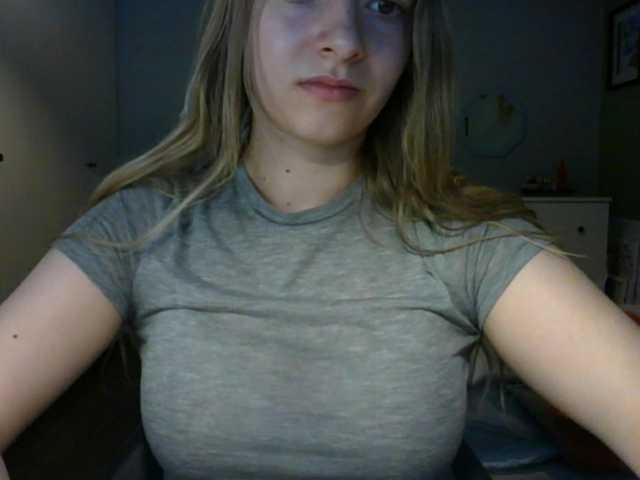RosieJune live cam on BongaCams