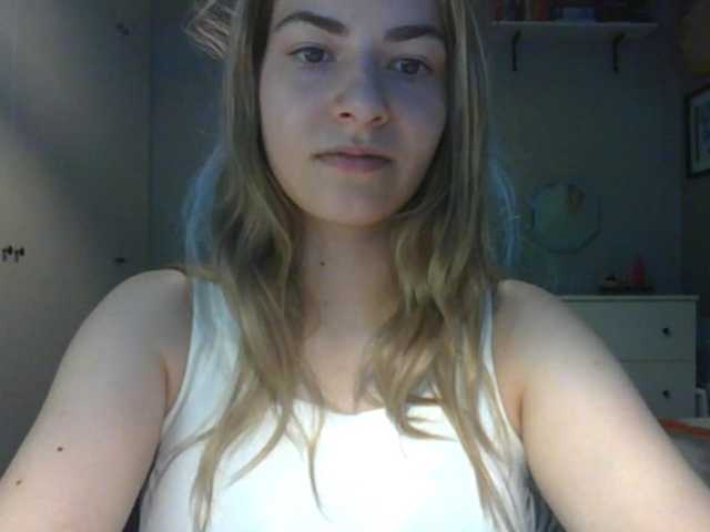 RosieJune live webcam show