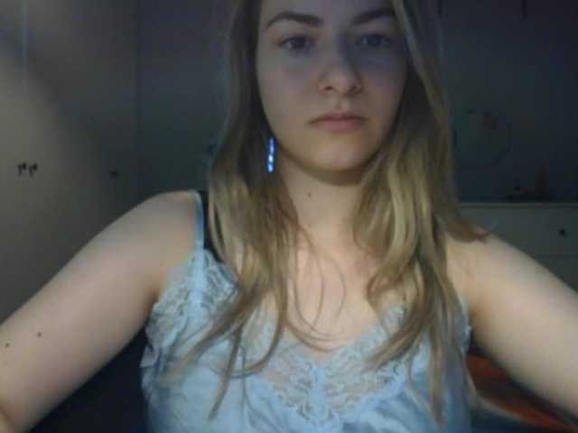 RosieJune live cam on BongaCams