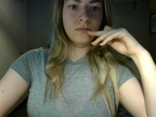 RosieJune live cam on BongaCams