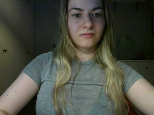 RosieJune live cam on BongaCams