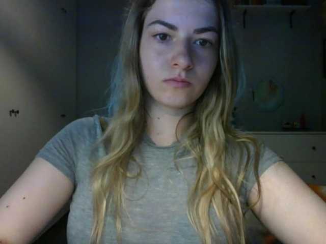 RosieJune live cam on BongaCams