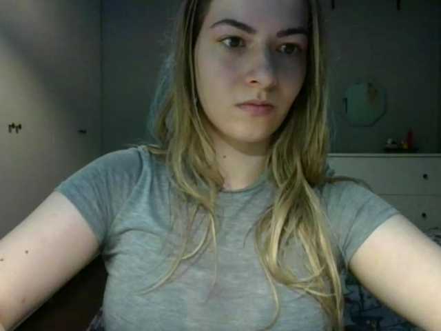 RosieJune live cam on BongaCams