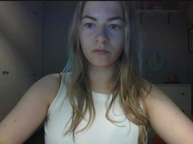 RosieJune live webcam show