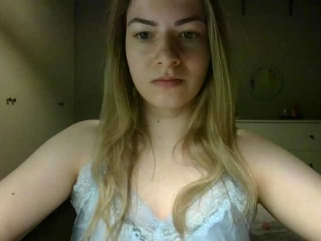 RosieJune live cam on BongaCams