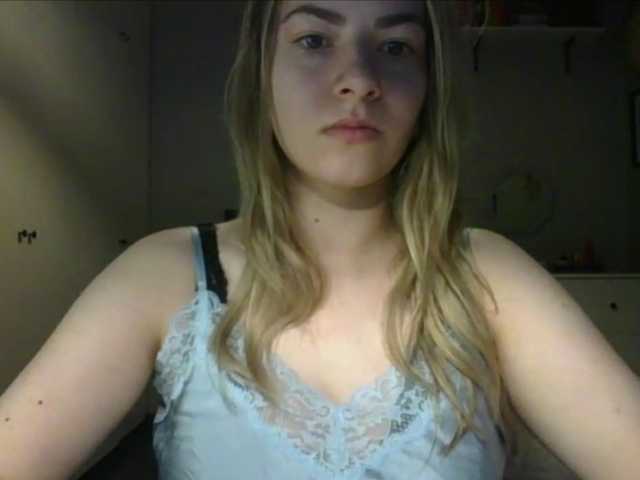 RosieJune live cam on BongaCams