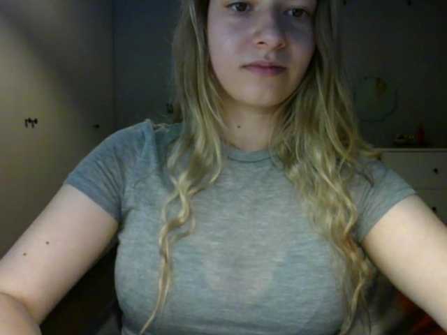 RosieJune live cam on BongaCams
