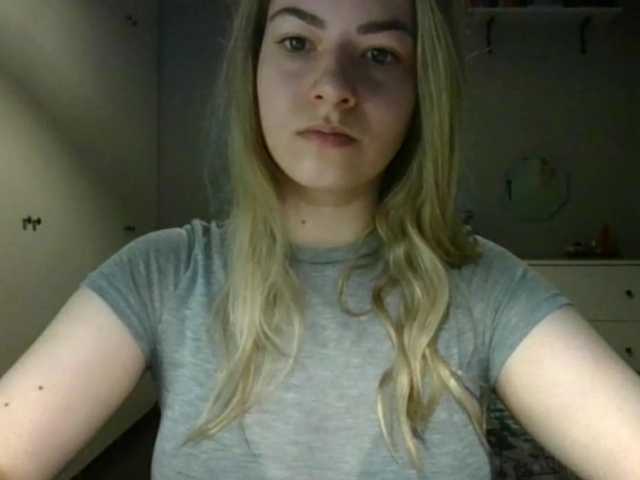 RosieJune live cam on BongaCams
