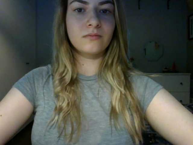 RosieJune live cam on BongaCams