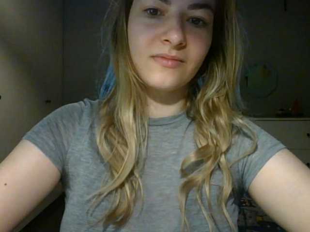 RosieJune live cam on BongaCams