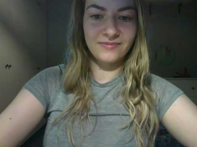 RosieJune live cam on BongaCams