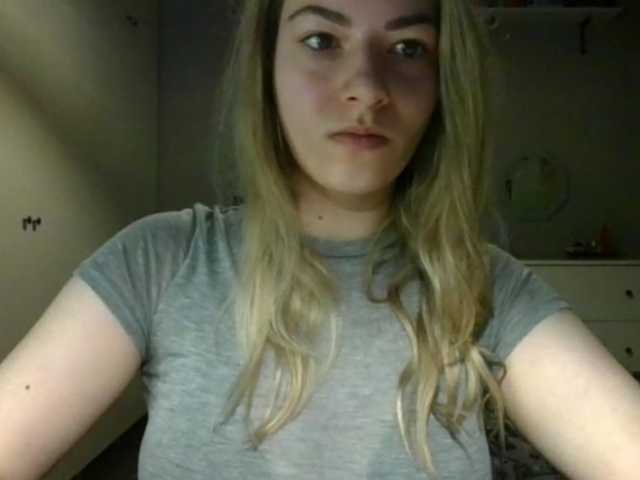 RosieJune live cam on BongaCams