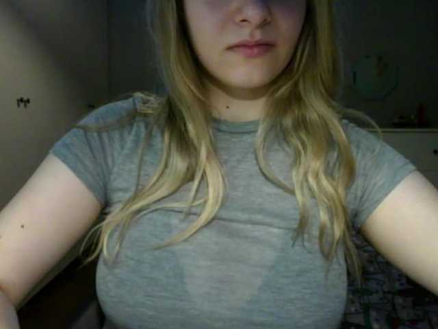 RosieJune live cam on BongaCams