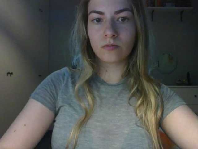 RosieJune live cam on BongaCams