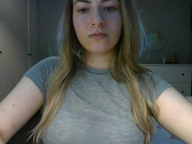 RosieJune live cam on BongaCams