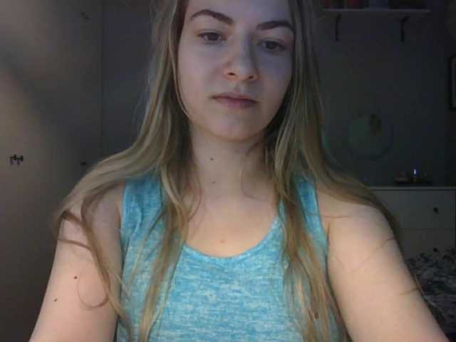RosieJune webcam